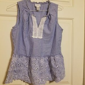 Sleeveless Embroidered Lace Top